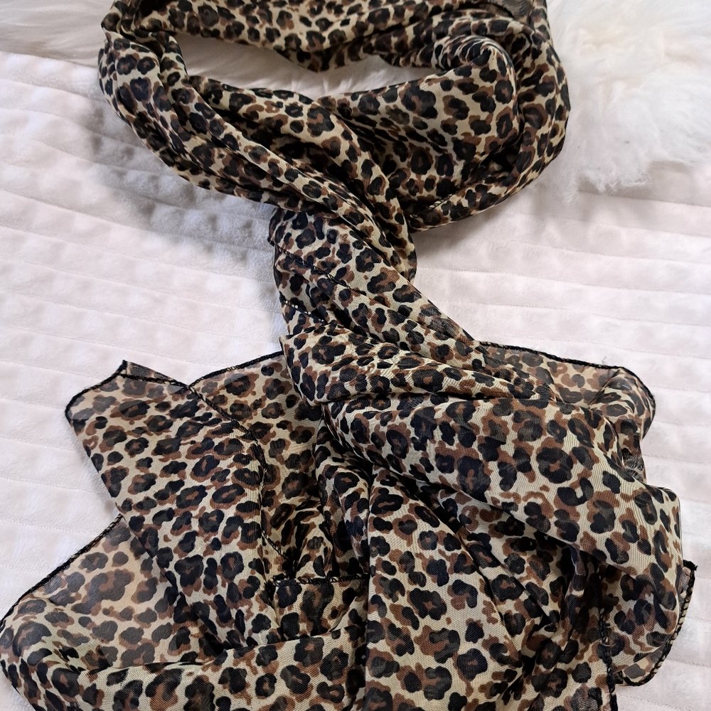 Scarf - Picture 3 of 3